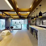 Studio Moderno E Funcional Vn Capote Valente