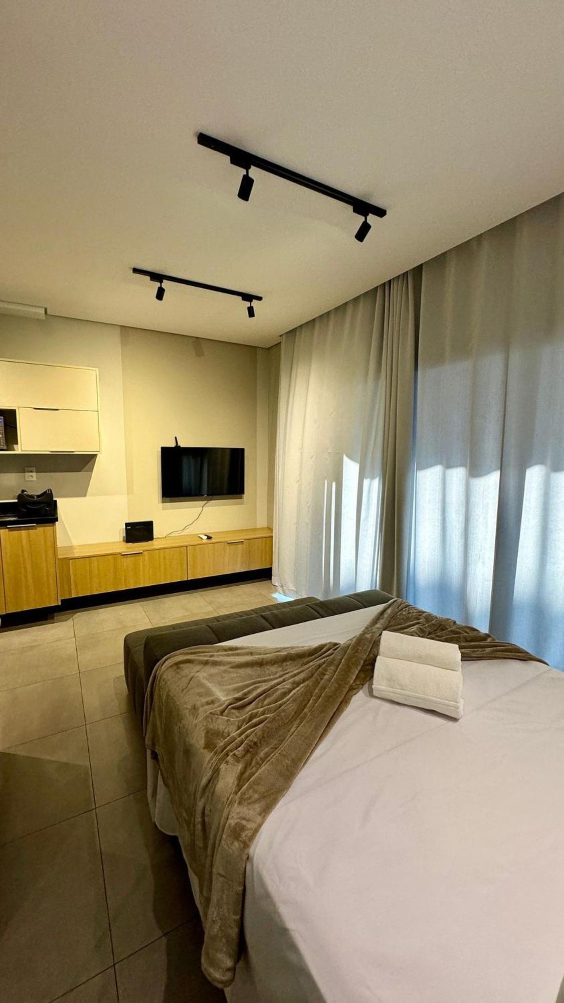 Apartamento Moderno E Funcional Vn Capote Valente *