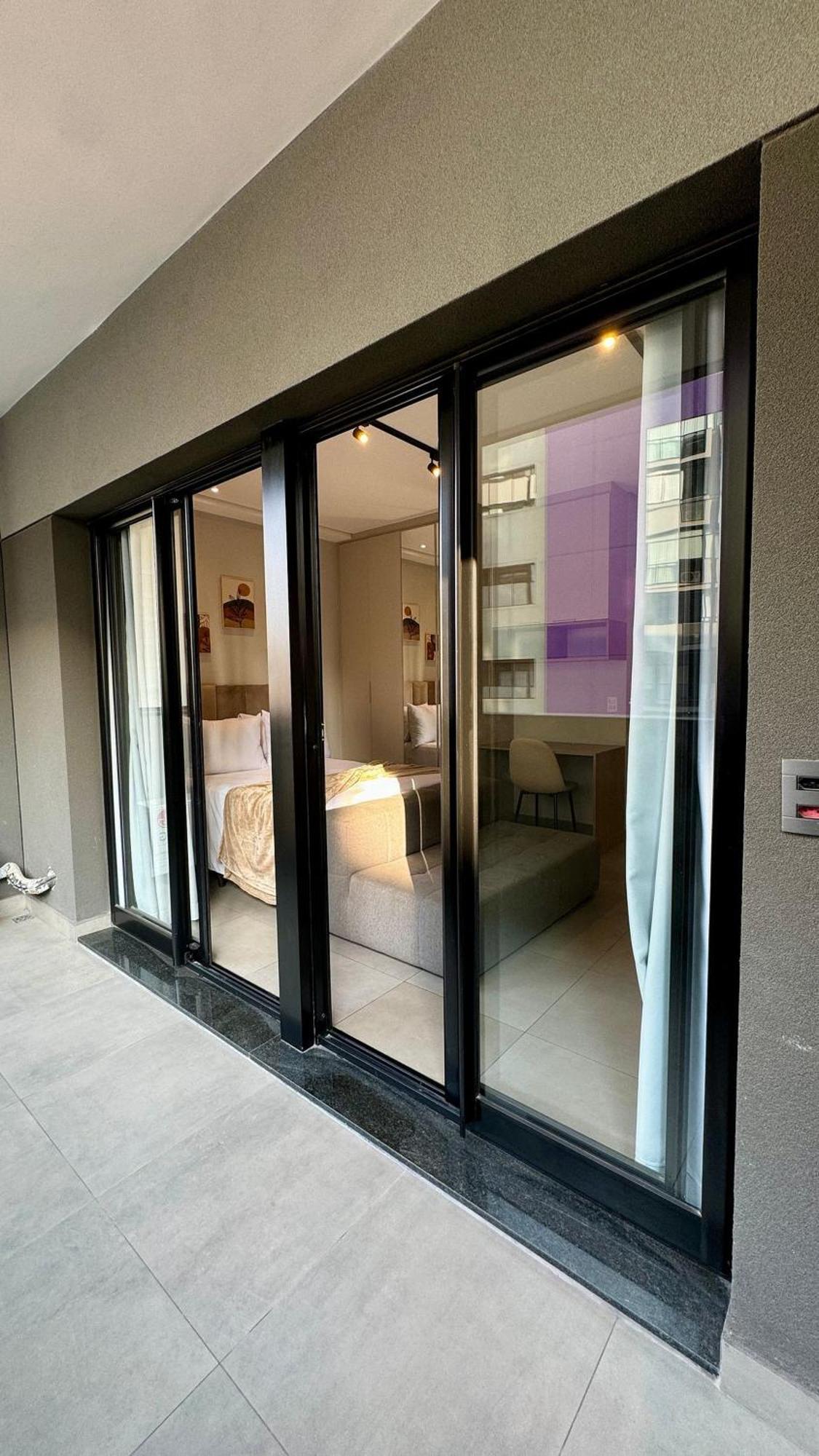 Apartamento Moderno E Funcional Vn Capote Valente *