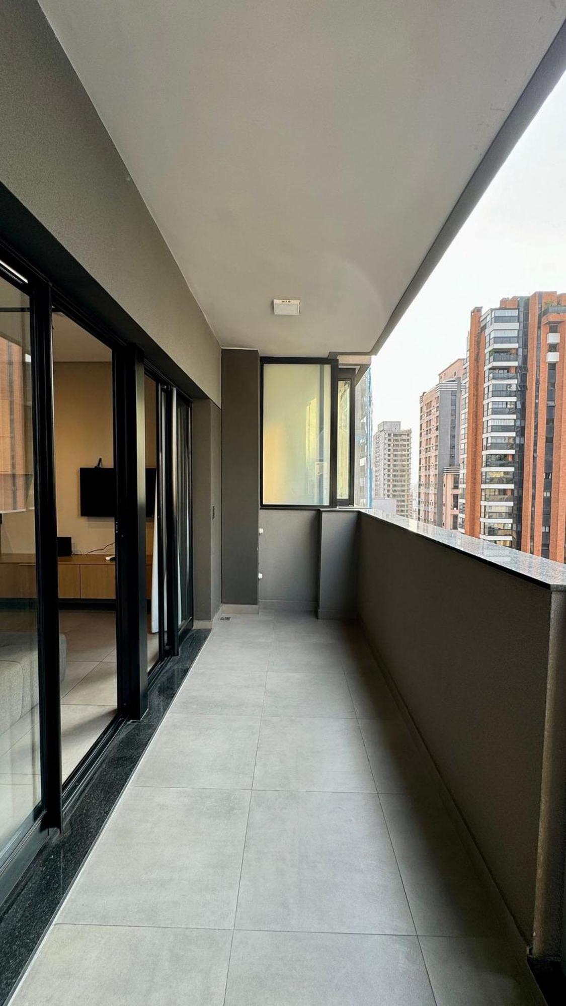 Moderno E Funcional Vn Capote Valente São Paulo