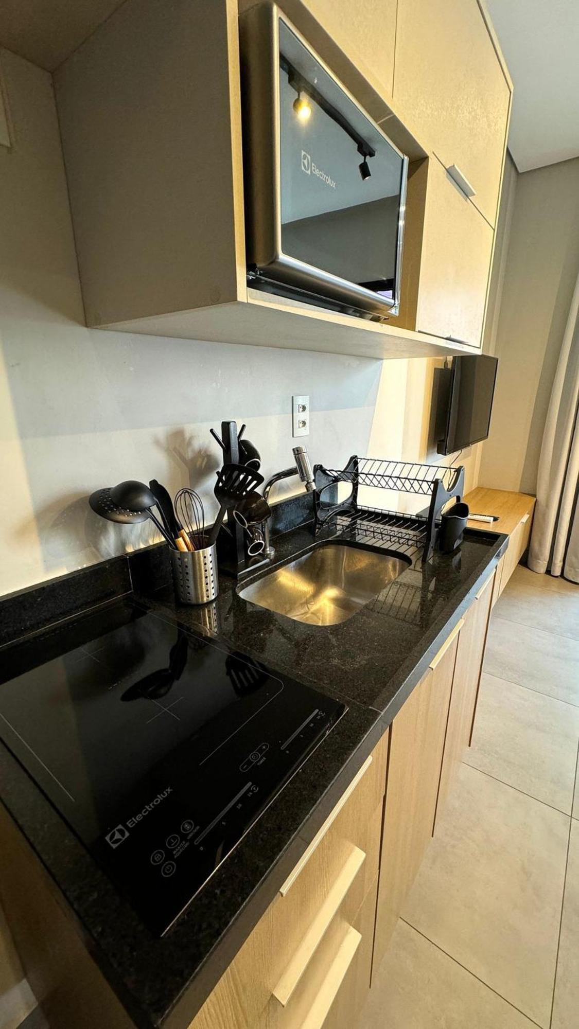Apartamento Moderno E Funcional Vn Capote Valente