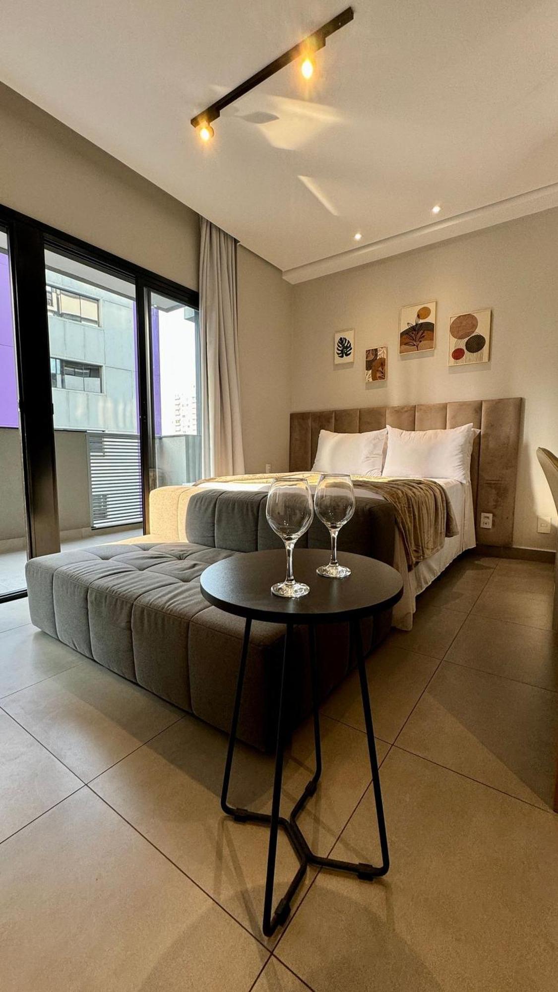 Apartamento Moderno E Funcional Vn Capote Valente *