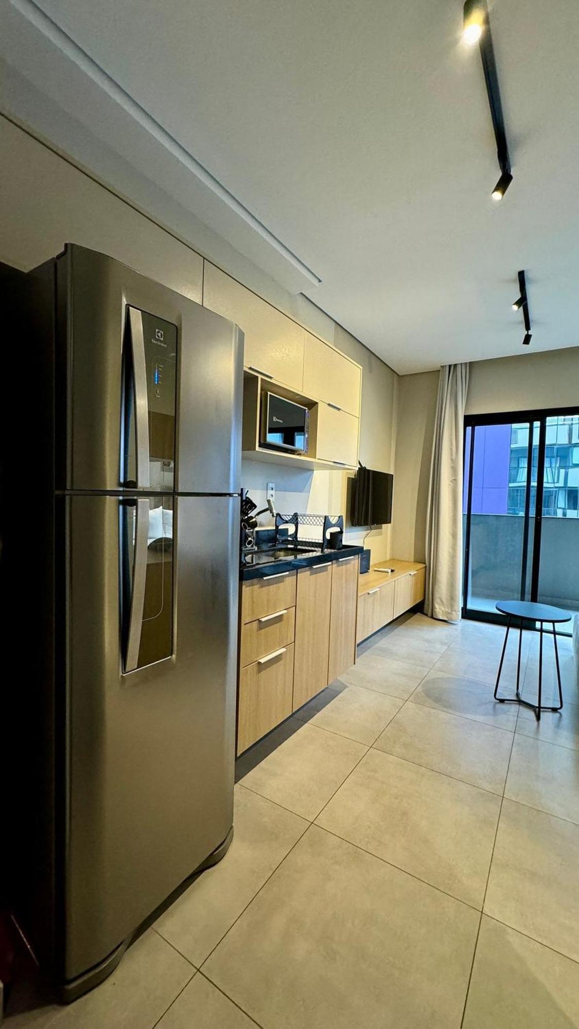 Apartamento Moderno E Funcional Vn Capote Valente